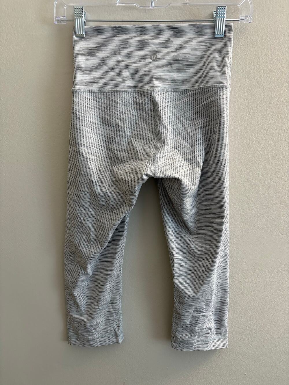 Lululemon Align High-Rise Crop 21 Wee Are From Space Nimbus Battleship Gray 4